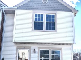 19 Heron Ct, Charles Town, WV
