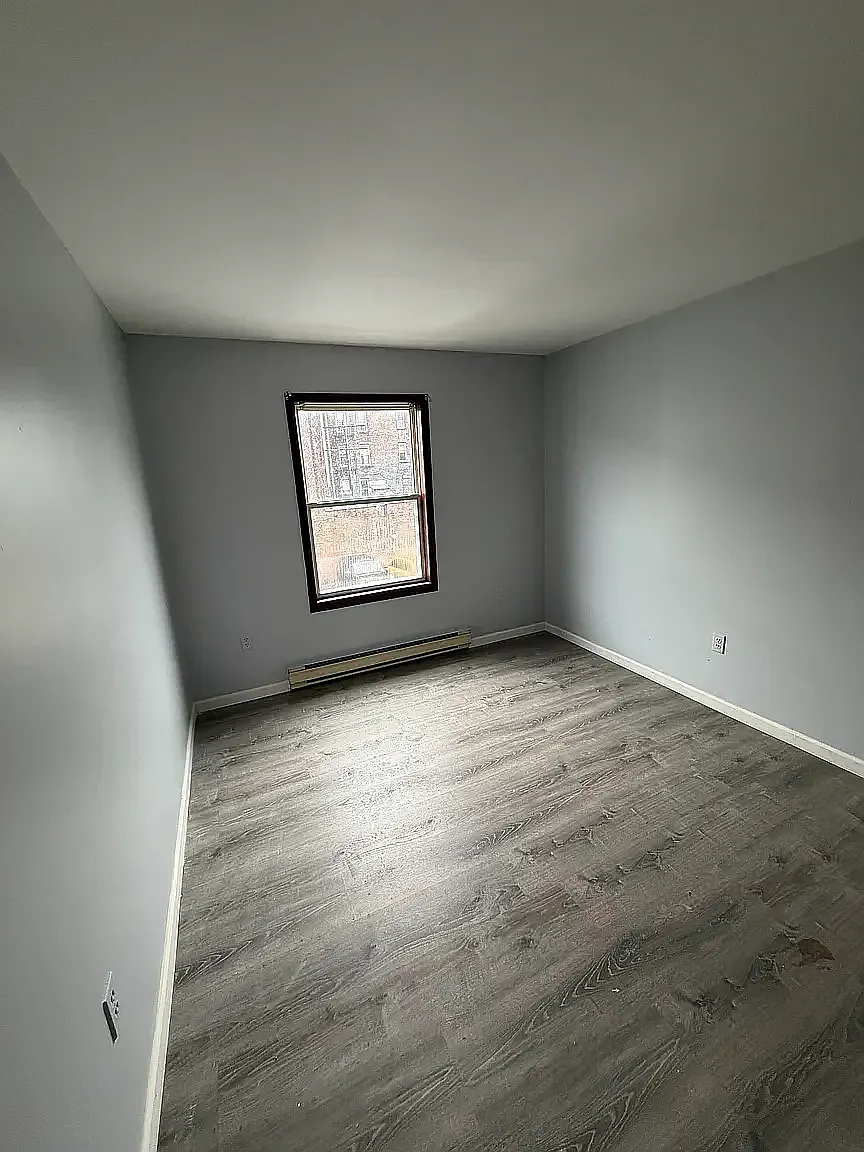 2 bed, $1,895 — Photo 2