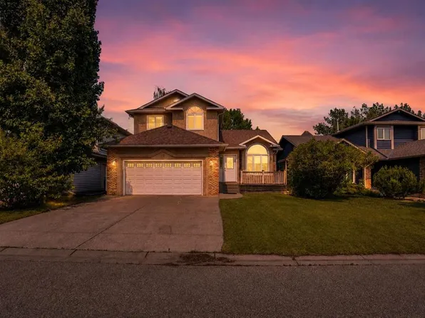 16 Sun Harbour Cres SE, Calgary, AB T2X 3B1