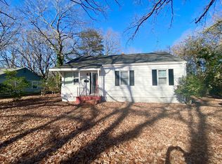 14 Oak Ave, Newport News, VA 23607