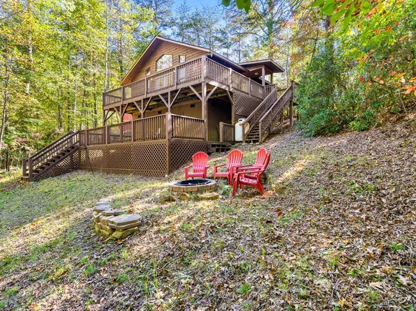 199 Piper Dr, Murphy, NC 28906