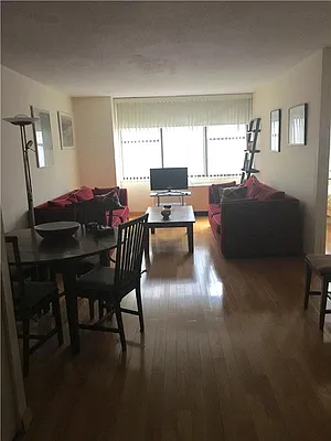 Rented by Ankor Management | media 9