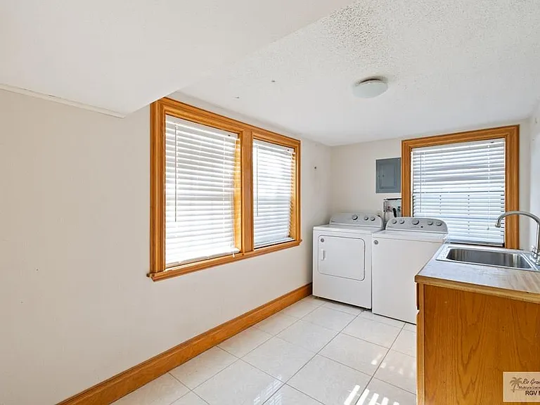 27110 Bass Blvd — Photo 20