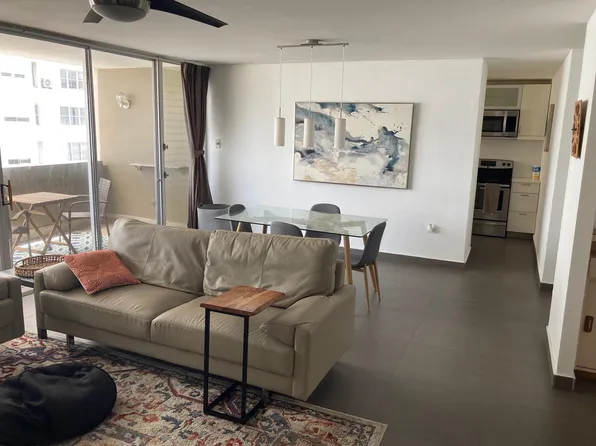 76 Calle Kings Ct, San Juan, PR