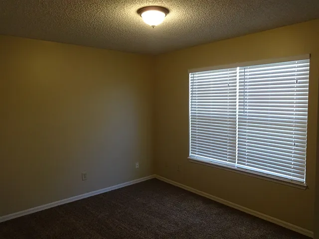 845 Brookstone Ct — Photo 11