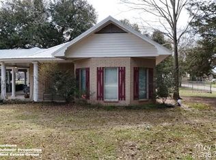 581 W Bontemps St, Marksville, LA 71351