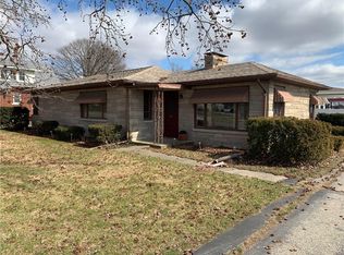 401 S Main St, Altamont, IL 62411