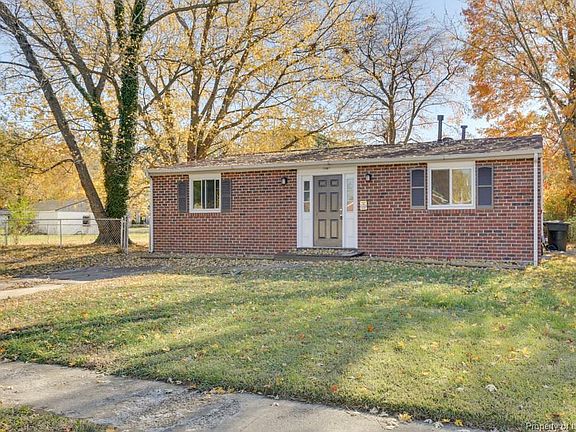 2nd image of 10704 River Falls Way