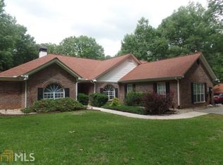 5750 W Chapel Hill Rd, Douglasville, GA 30135