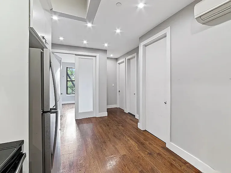 2164 Fulton St #3F — Photo 1