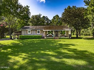 1704 Sunset Harbor Rd SE, Bolivia, NC 28422