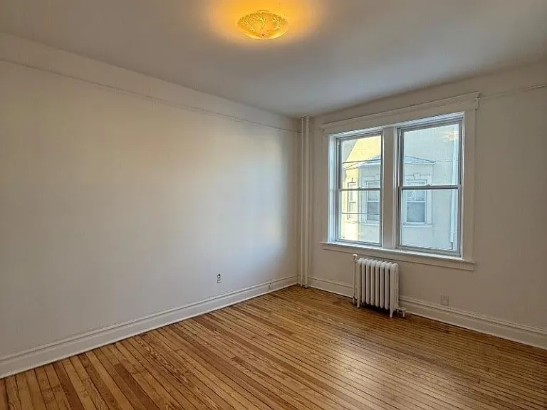 214 Lawton Ave #1 — Photo 2
