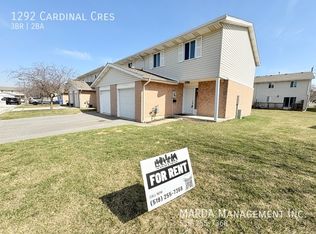 1292 Cardinal Cres, Tecumseh, ON N8N4V1