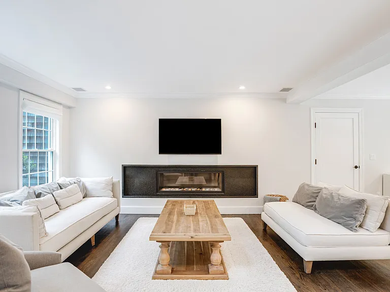 33 Northview Hills Ct — Photo 6