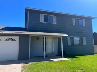 2116 Reynolds St, Laramie, WY 82072