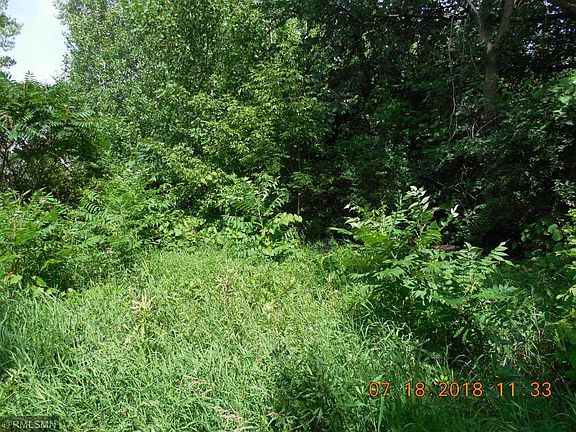 5th image of 72515 242nd St