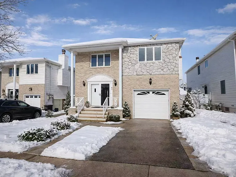 43 Barrow Pl #2 — Photo 2