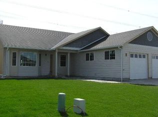 2276 Nicola Ln, Longview, WA 98632