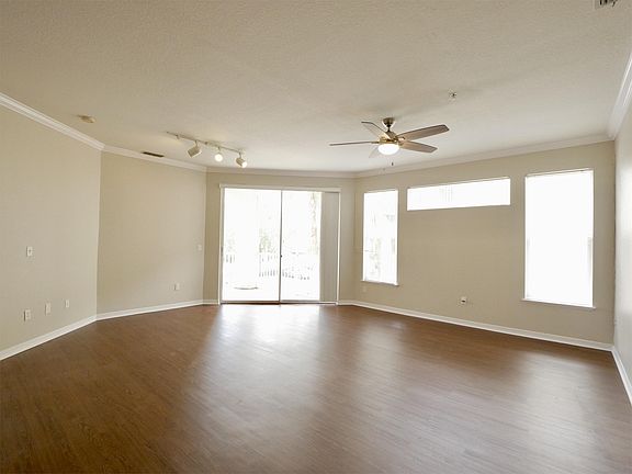 5th image of 2705 Maitland Crossing Way #201