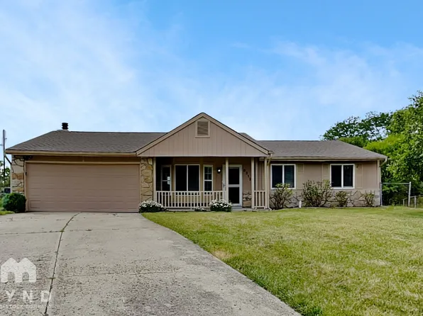 8212 Autumn Mill Ln, Indianapolis, IN 46256