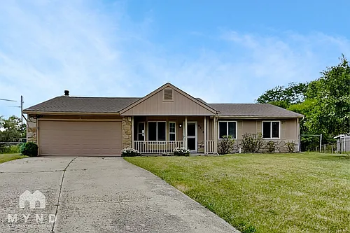 8212 Autumn Mill Ln Photo 1