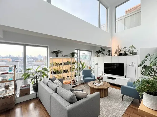 229 North 8th Street image 1 of 11