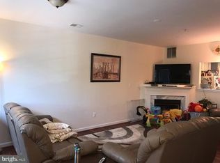 90 Harbour Heights Dr, Annapolis, MD 21401