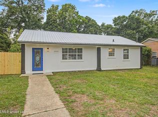 1777 Vaughn St, Biloxi, MS 39531