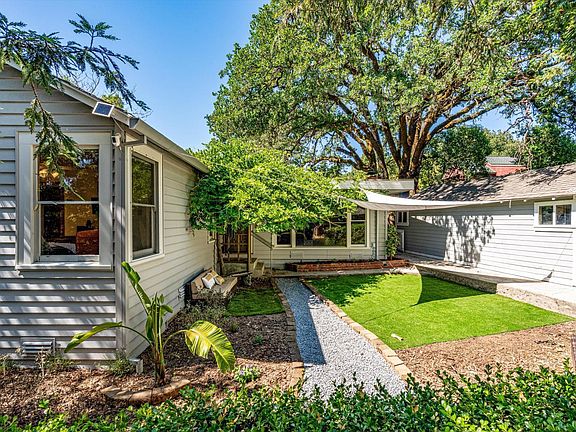 5th image of 17549 Highland Boulevard