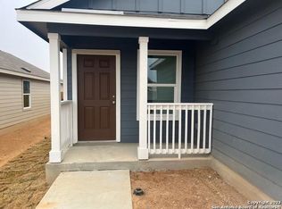 2421 Double Oak Dr, New Braunfels, TX 78130