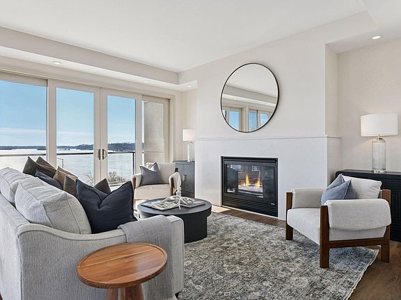4th image of 4100 Shoreline Dr #S206