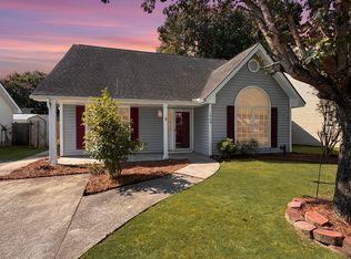 1509 Linden Ln, Goose Creek, SC 29445