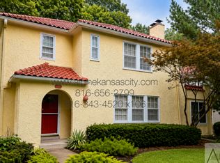 20 W Winthrope Rd, Kansas City, MO 64113