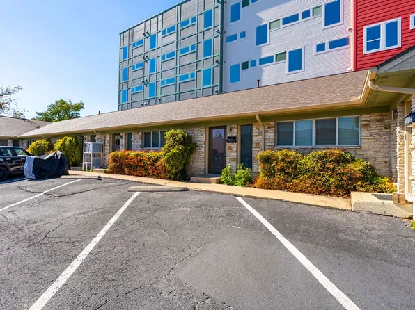 1307 E 52nd St APT 2, Austin, TX 78723