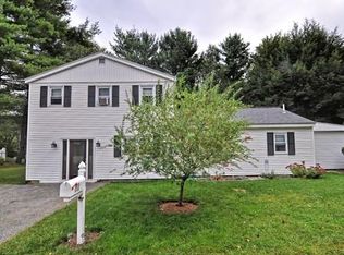 32 Robert St, Bellingham, MA 02019