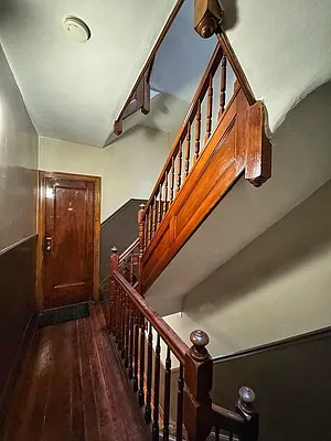 Rented by Pear NYC LLC | media 30