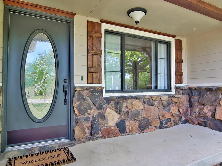 4036 N Edgemoor Dr — Photo 4