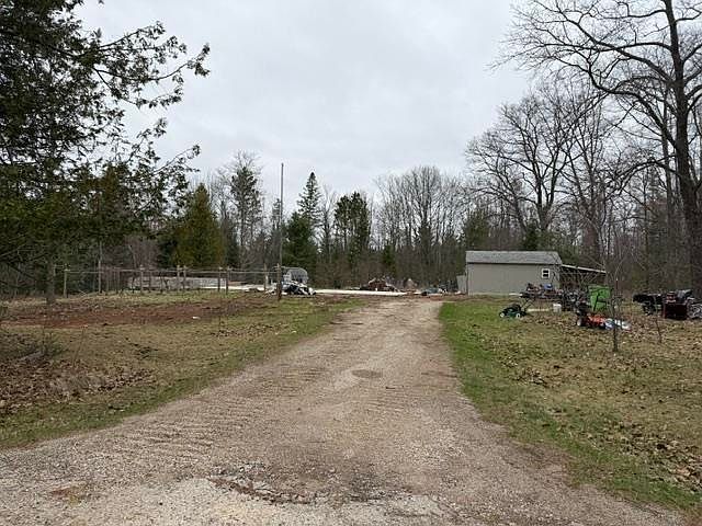 1st image of W8134 Pike Hill Rd