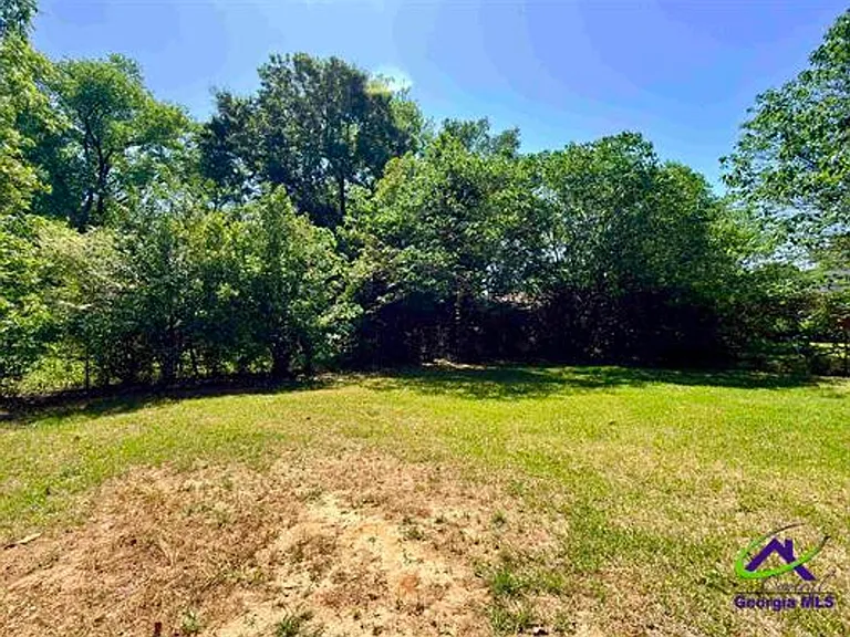 111 Marilyn Dr — Photo 24
