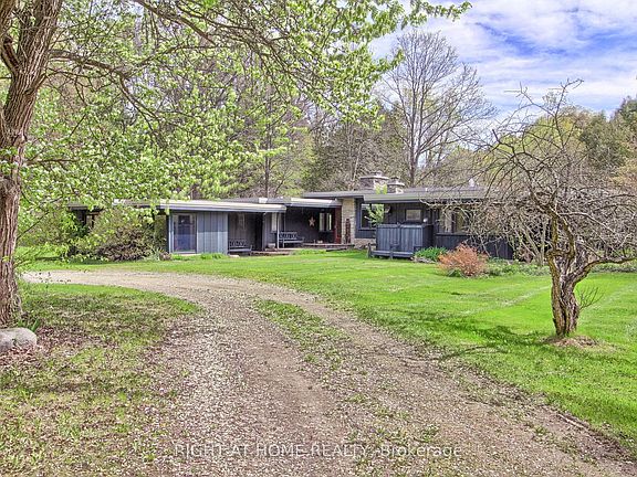3rd image of 115 Valley Rd