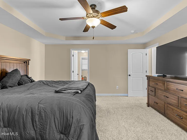 260 Breakwater Dr — Photo 26