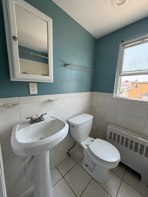 1 bed, $2,000 — Photo 4