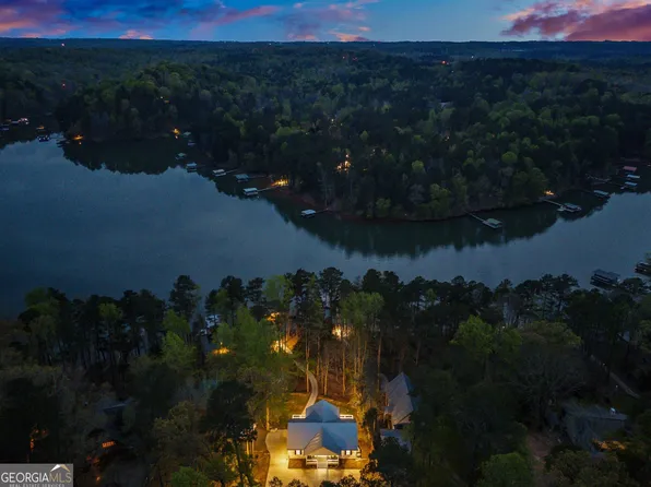 1272 Lakeside Trl, Martin, GA 30557