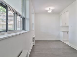 29 Upper Canada Dr, Toronto, ON M2P 1S2