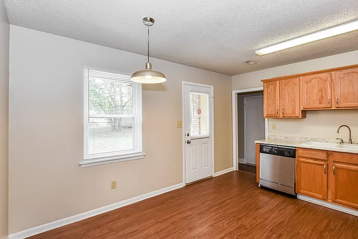14008 Armond Dr SW — Photo 6