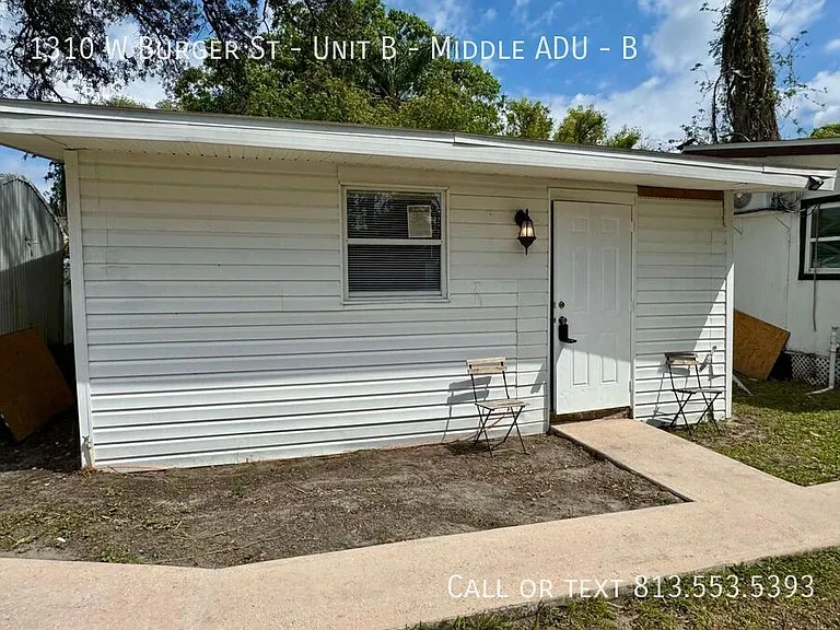 1310 W Burger St #B — Photo 1