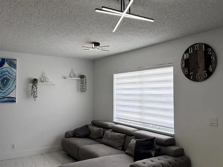 9052 Fountain Rd — Photo 20