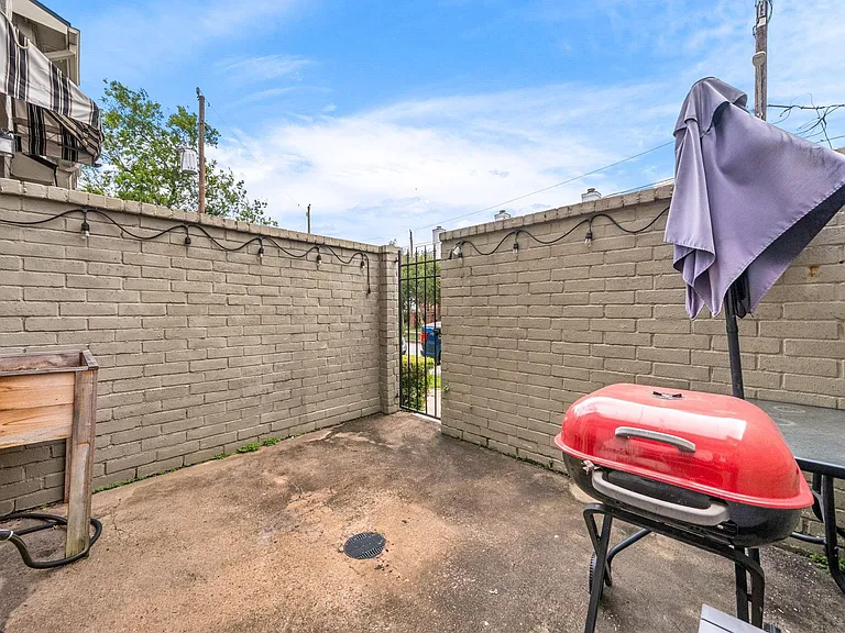612 Fargo St #612 — Photo 32