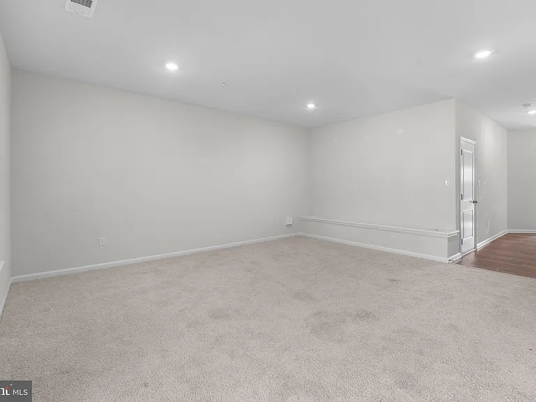 1756 Red Fox Trl — Photo 5