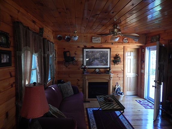 5th image of 112 Davis Ln